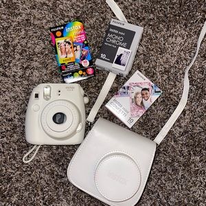 White Instax mini 8